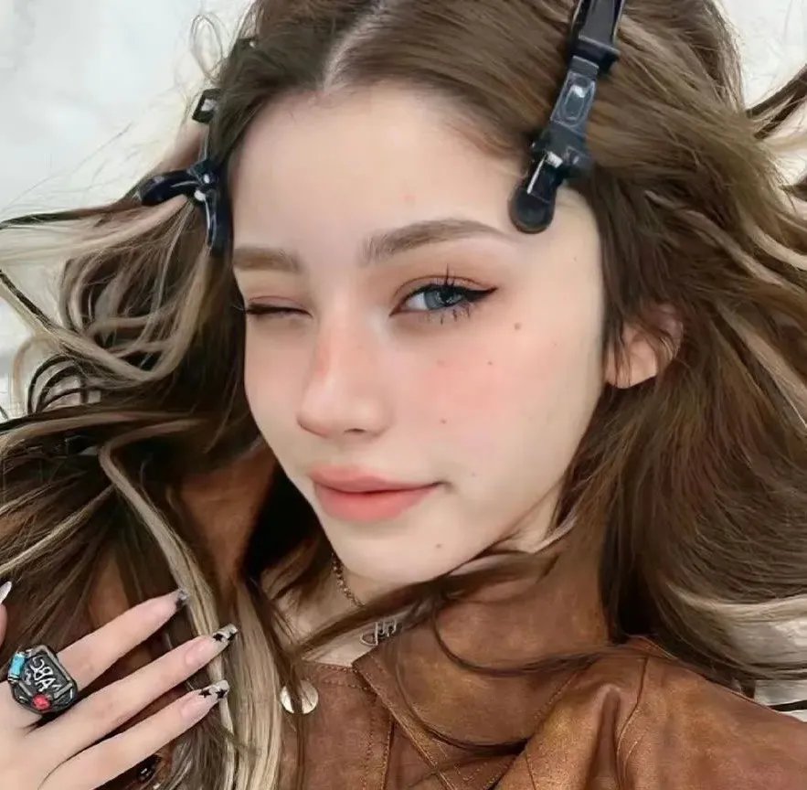 甜美爱丽丝
